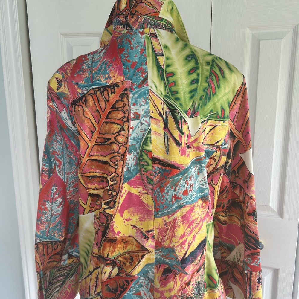 Designer Jacket. Large/X-Large - Picture 3 of 7